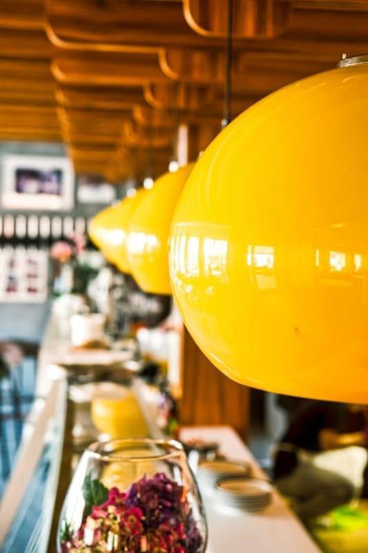 Cafe Rudi Living Bed & Breakfast Парчинес Екстериор снимка
